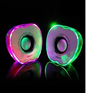 USB-apple-design-speakers.jpg