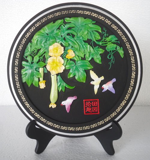 Art Craft Activated Carbon Carving Fun in Garden City Home Decoration