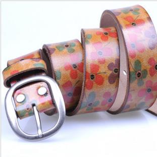 Popular Non-mainstream Cross Bones Rhinestones Buckle Genuine Leather Belt  Popular Non-mainstream Cross Bones Rhinestones Buckle Genuine Leather Belt