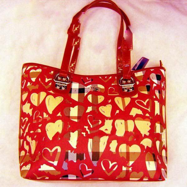 Heart Pattern Stylish Red Color Handle Portable Bag