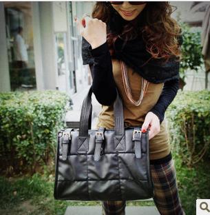 Ladies' Fashion Black Glazed Leather Large Tote