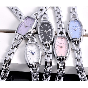 Brand New Women's Fashion Design Quartz Counterclockwise Watch