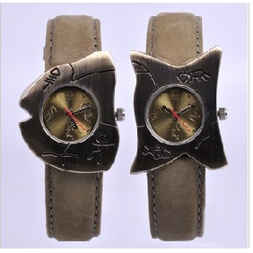 Brand New Fashion Desgin Quartz Leather Strap Lovers' Watches