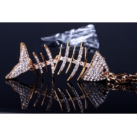 Brand New Fashion Desgin Delicate Fish Bones Crystal Key Chains