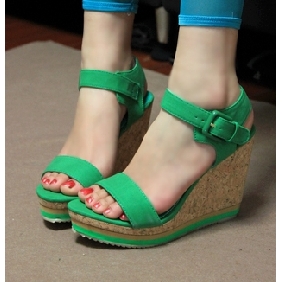 Sweet Fashion Candy Mixed Colors Waterproof Thick Soles Yuzui Sandals